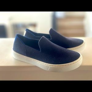 Rothy’s Navy Size 13